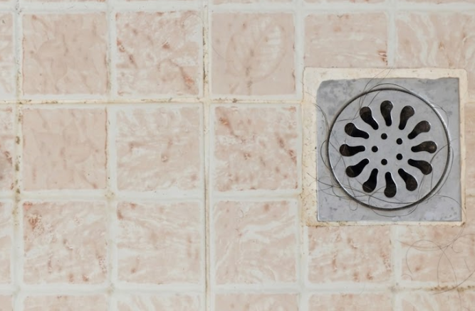 פתיחת סתימה באמבטיה - אינסטלטור עכשיו